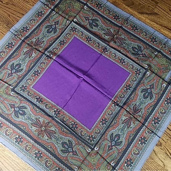 Gorgeous Christian Dior Scarf!! - Picture 2 of 10